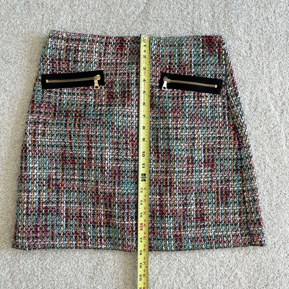 Skirt size 2 from Loft - Picture 2 of 7